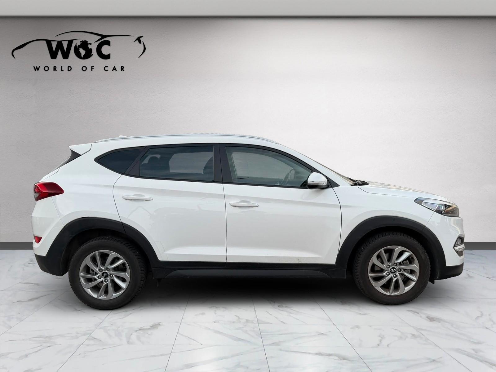 Hyundai Tucson Intro Edition 4WD 1.HAND*LED*NAVI*TOTW