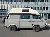 Volkswagen VW T3 Oldtimer Camper mit Hochdach - Volkswagen T3: Hochdach