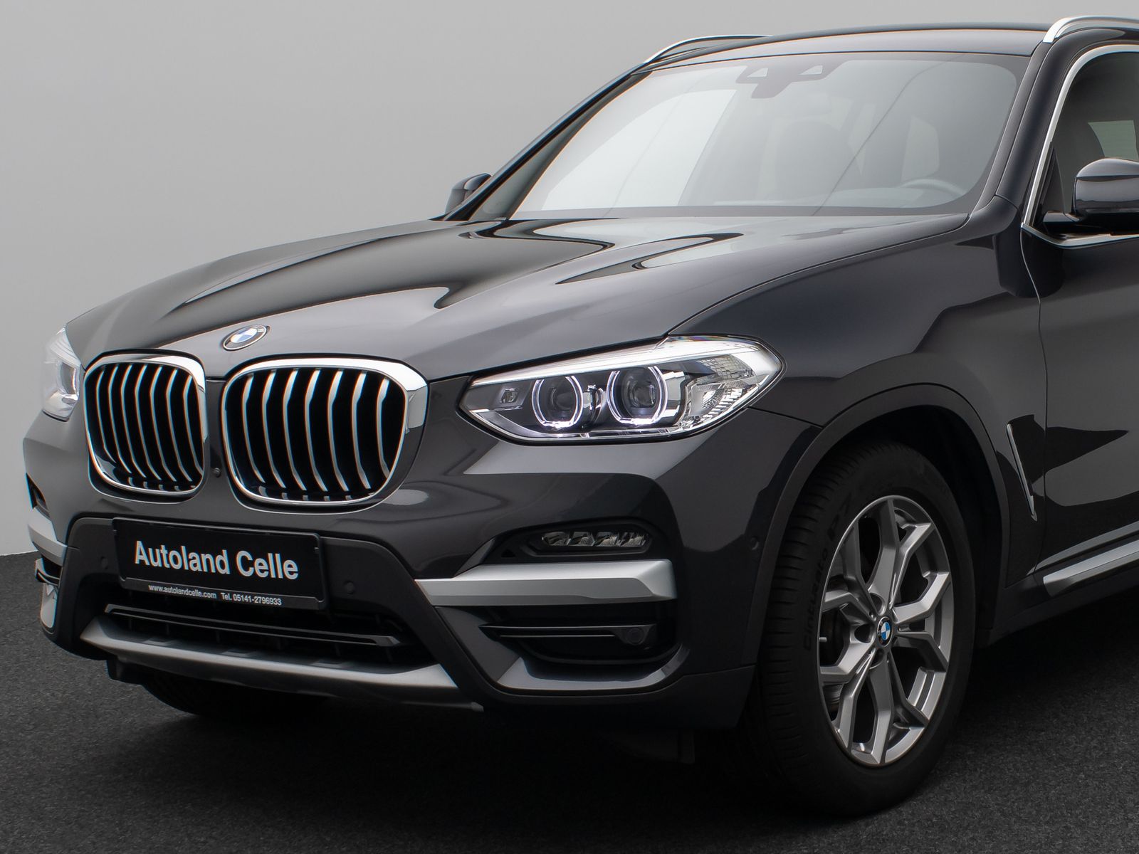 Fahrzeugabbildung BMW X3 xD20d xLine 360°HUD DAB HiFi Alarm Komfort