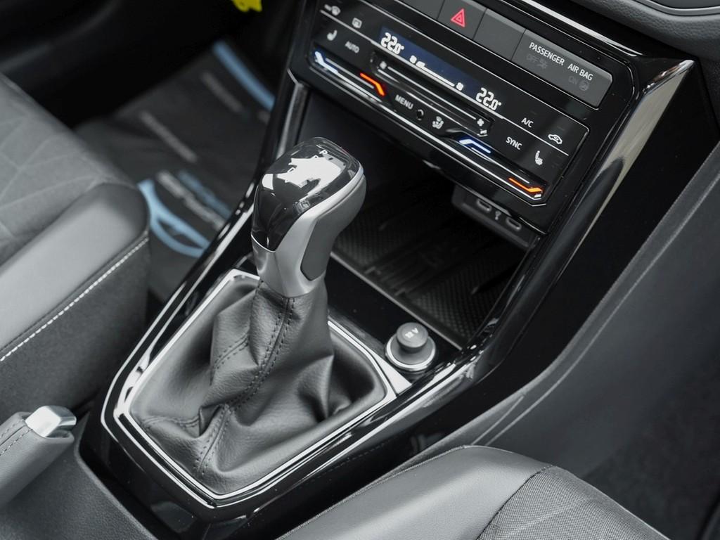 Volkswagen T-Cross GOAL DSG Navi RearView PDC Sitzhz, миниатюра 9