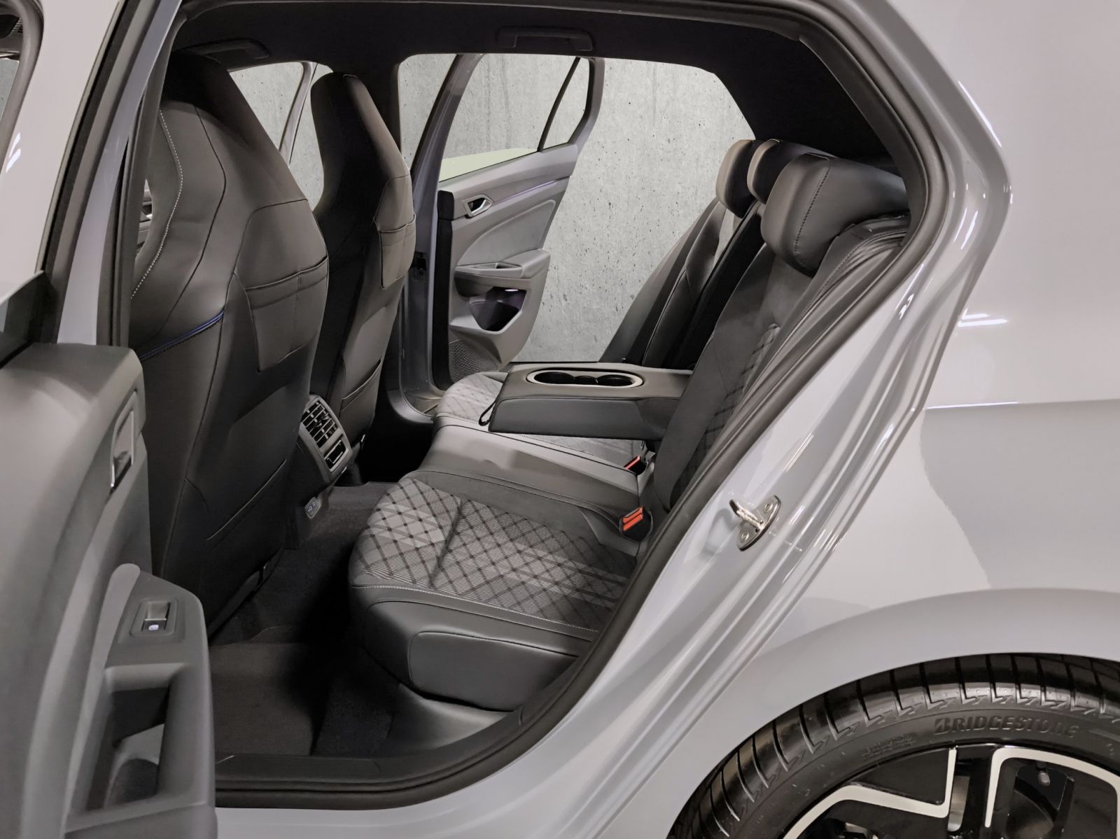 Volkswagen Golf - Bild 12