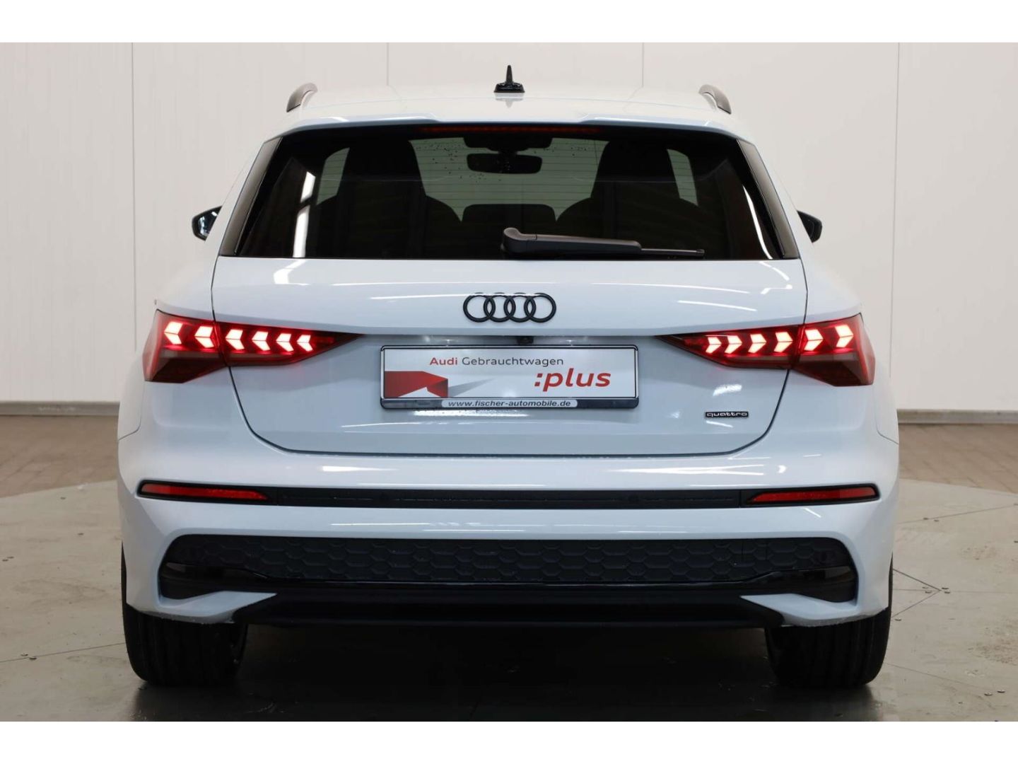 Audi A3 Sportback 40 TFSI quattro AHK 19'' RFK NAV foto 6
