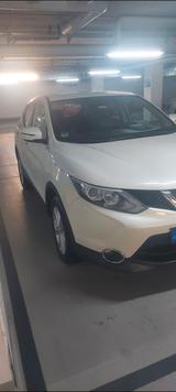 Nissan Qashqai - weiße Nissan Qashqai+2