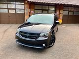 Dodge GT 3.6L V6*LPG*7 SITZER*LED*AHK*LEDER*GARANTIE* - Dodge Grand Caravan: Van