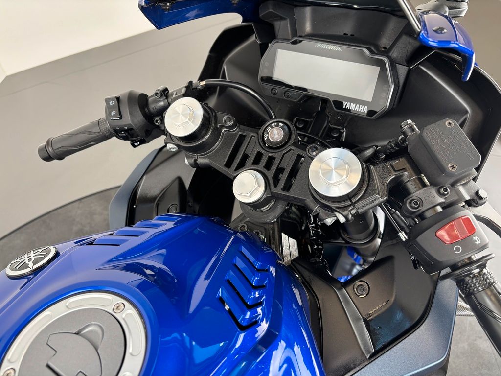Fahrzeugabbildung Yamaha YZF-R125 *TOP MIT ZUBEHÖR