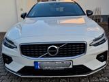 Volvo V60 T5 Geartronic R-Design - weiße Volvo V60