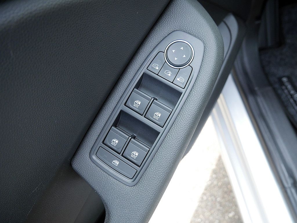 Fahrzeugabbildung Renault Clio Business Edition SCe 65 SHZ KAMERA NAVI LED
