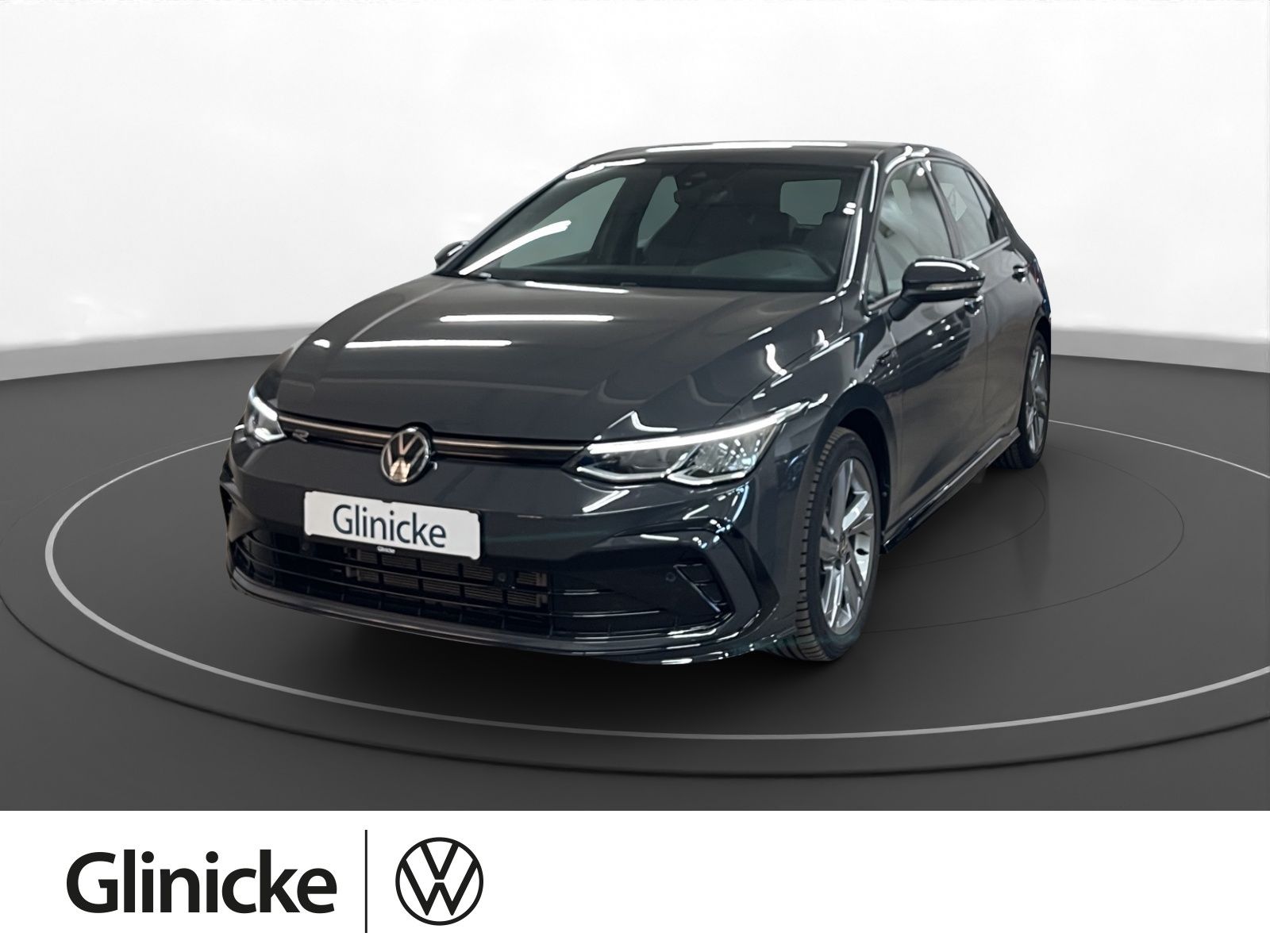 Volkswagen Golf VIII 1.5 eTSI R-Line LED LM 17" PDC vo+hi S