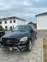 Mercedes-Benz ML 350 BlueTEC 4MATIC - - Mercedes-Benz ML 350: 4matic