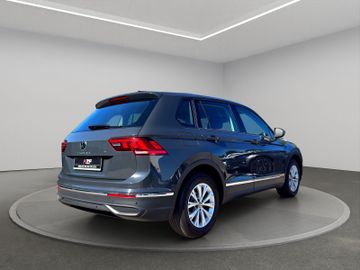 Volkswagen Tiguan - 4
