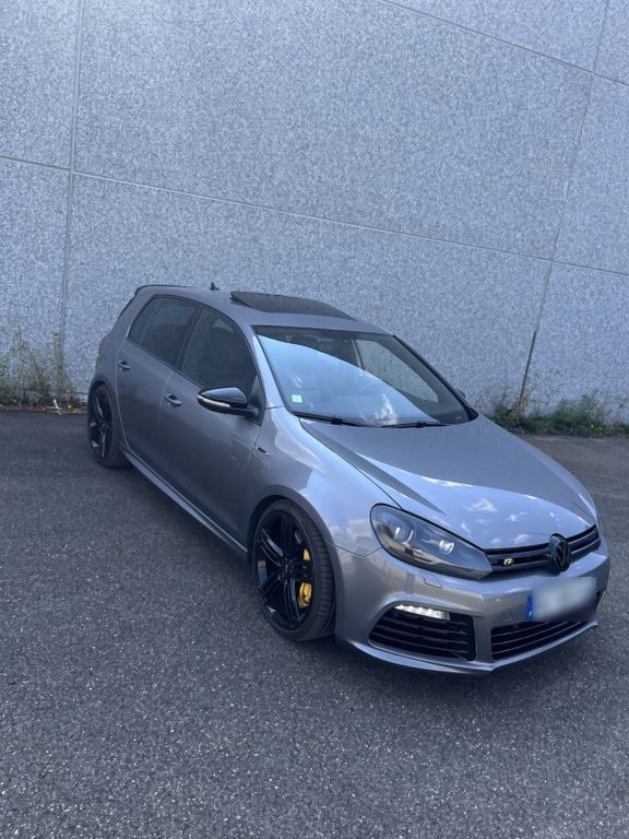 Image of Volkswagen Golf