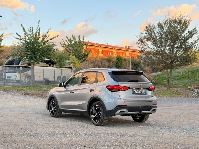 MG ZS