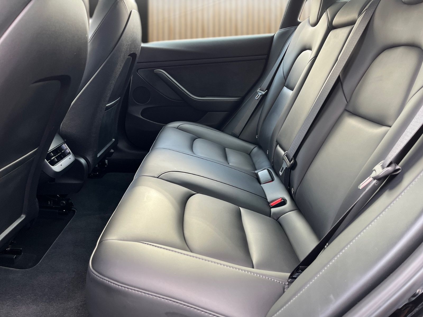 Tesla Model 3 Long Range Dual AWD foto 11