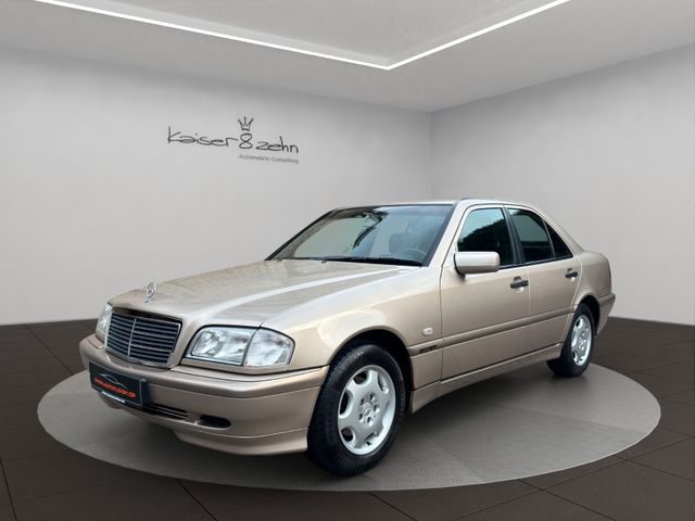 Mercedes-Benz C 180 Classic Selection *1. Hand*