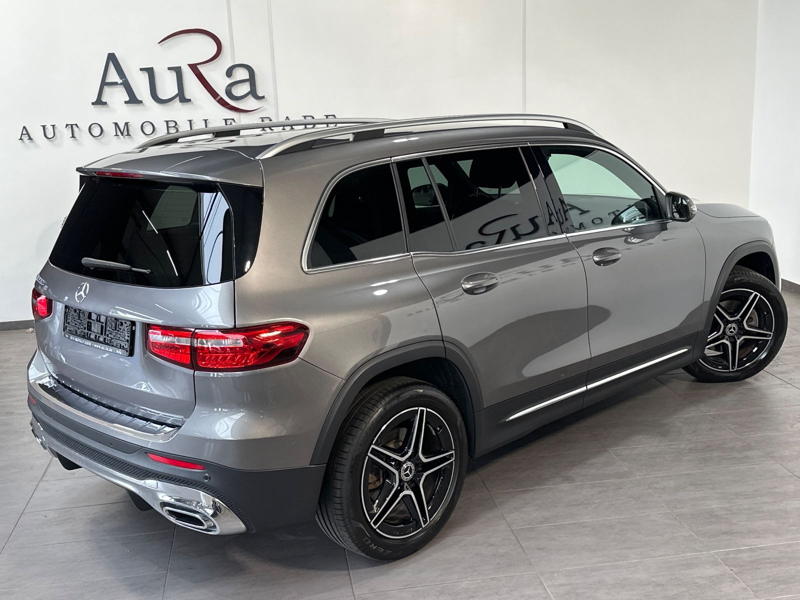 Fahrzeugabbildung Mercedes-Benz GLB 220d AMG Line NAV+AHK+360GRAD+SHZ+MEMORY