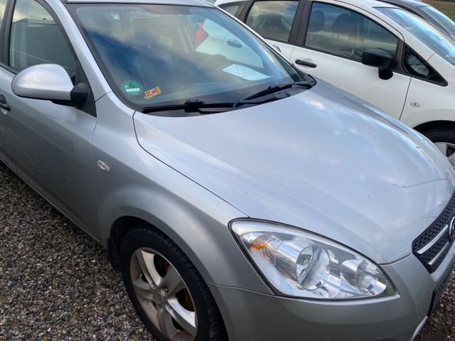 Kia Ceed 1,4 Sportswagon  Klima