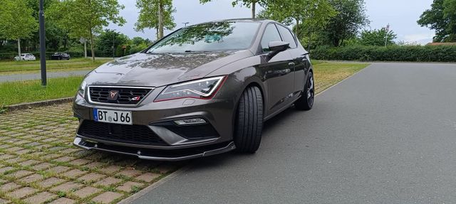 SEAT Auto Seat Leon FR zu verkaufen