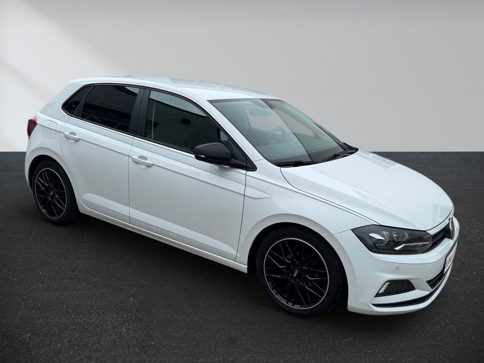 Volkswagen Polo VI Trendline – Bild 2