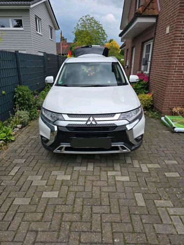 Mitsubishi outlander 2.0