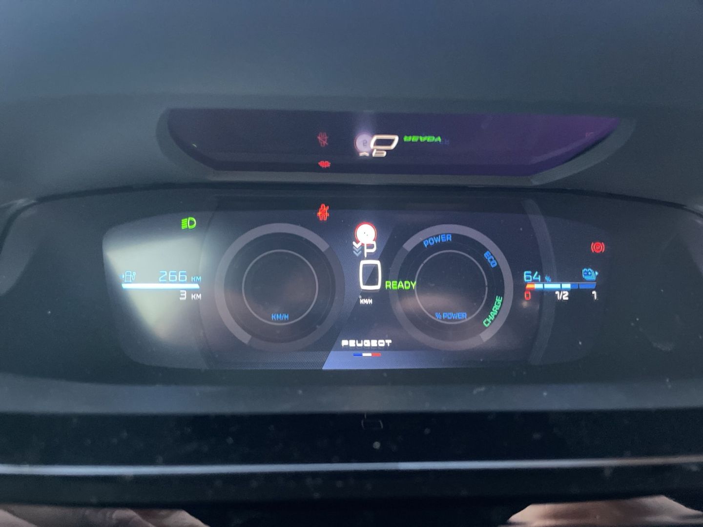 Peugeot 308 - Bild 12