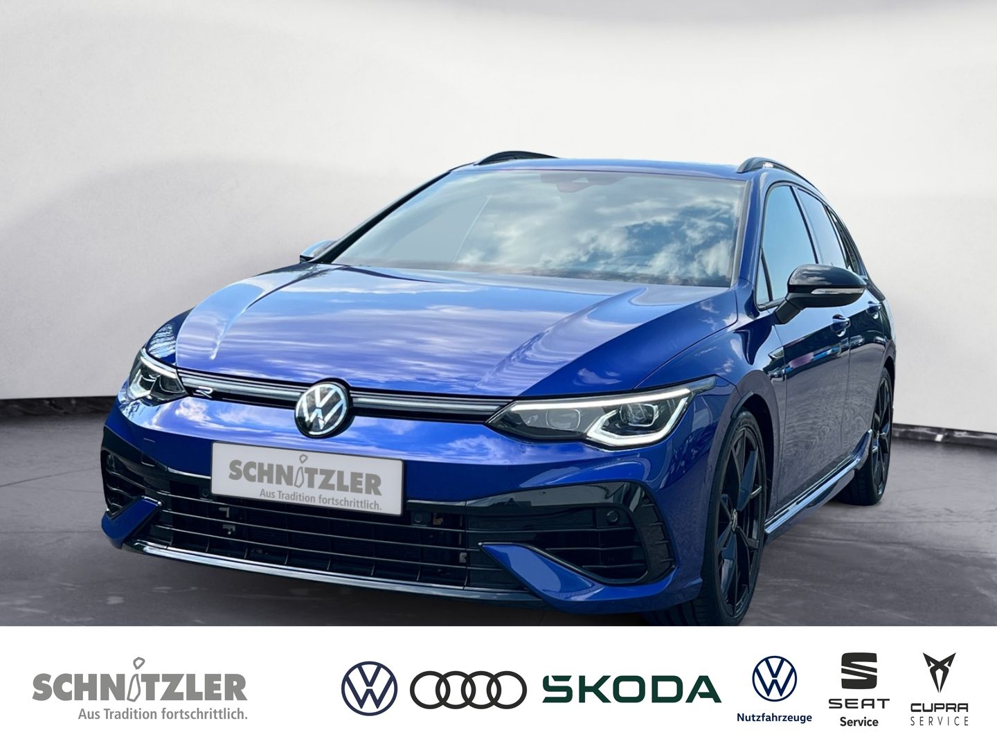 Volkswagen Golf Variant R 2.0 TSI 4M DSG MATRIX NAVI KAMERA foto 1