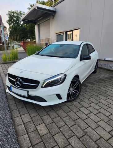 MERCEDES-BENZ A 160