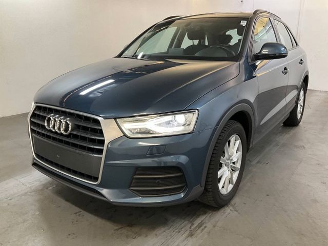 AUDI Q3 TFSI S-Tronic AHK NAVI Xenon Tempo Plus 1.Hd