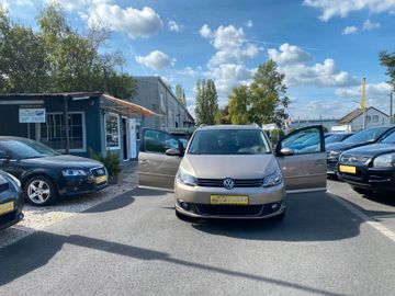 Volkswagen Touran - 2
