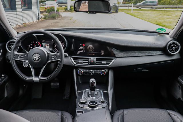 Fahrzeugabbildung Alfa Romeo Giulia 310PS ROTIFORM KW CARBON RAGAZZON