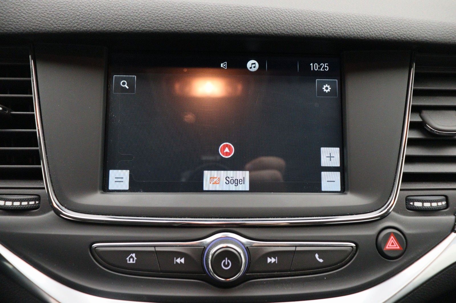 Fahrzeugabbildung Opel Astra K 1.5 Lim. Elegance LED KAMERA LDA NAVI