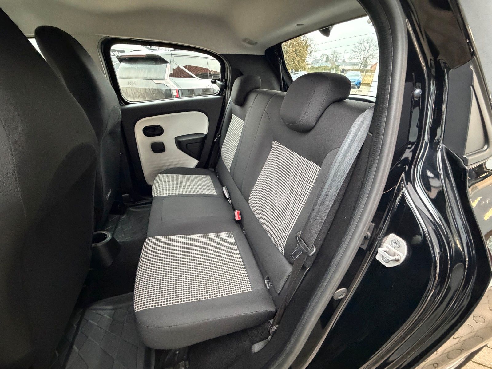 Fahrzeugabbildung Renault Twingo Life SCE 70