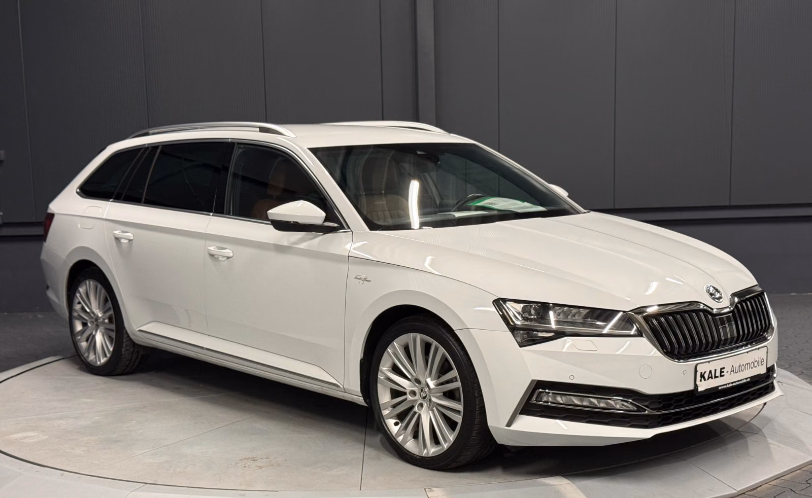 Skoda Superb Combi L&K *19Zoll*LEDER/Braun*SitzKlima*, миниатюра 10
