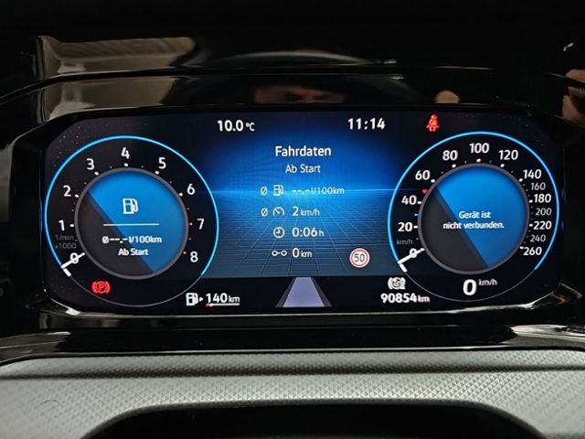 Fahrzeugabbildung Volkswagen Golf 1.0 TSI Active NAVI ACC SHZ RFK GJR