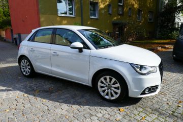Fahrzeugabbildung Audi A1 Sportback ambition#Xenon#Navi'47Tkm