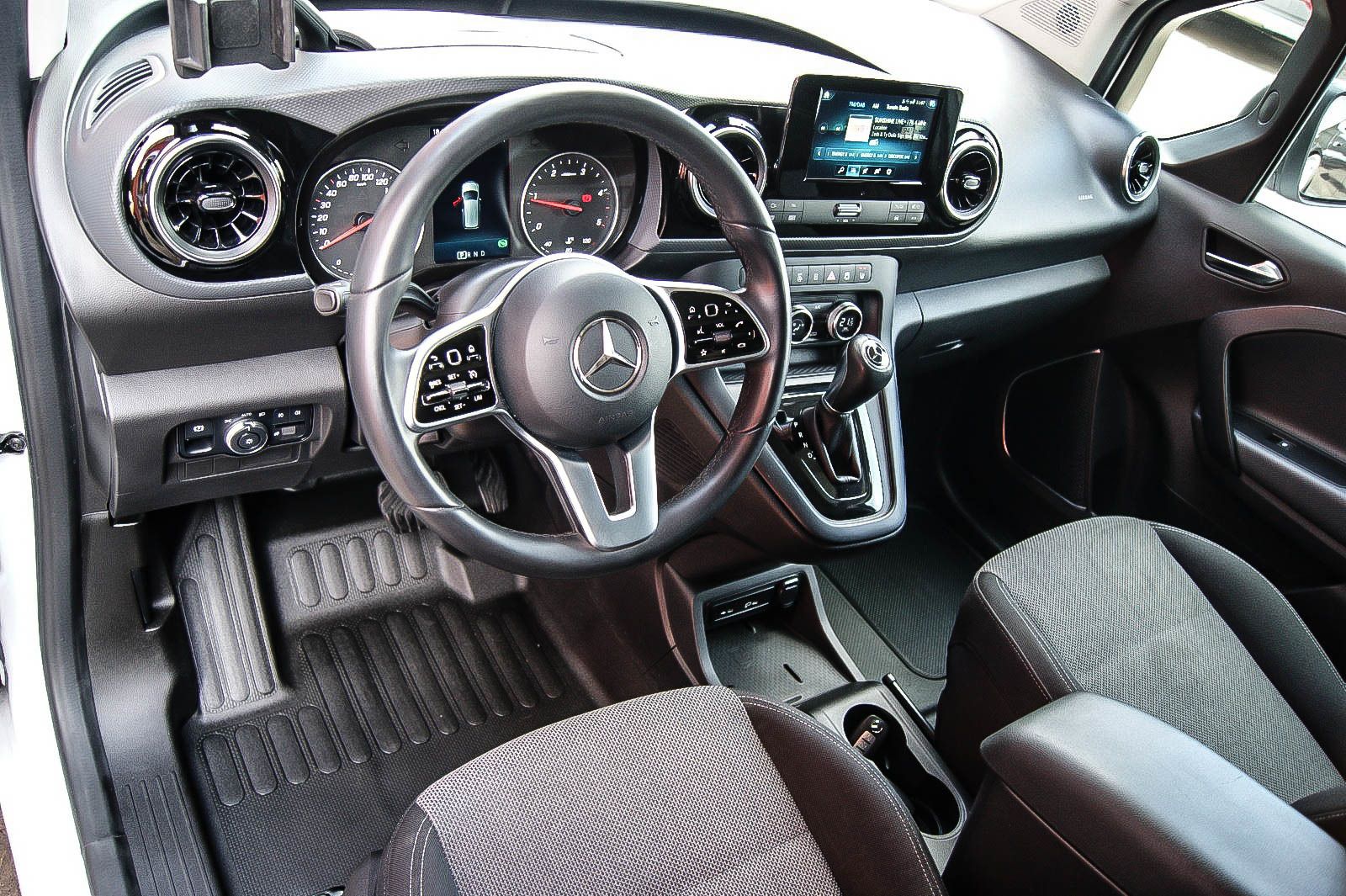 Fahrzeugabbildung Mercedes-Benz Citan Kasten 112CDI Aut PRO MBUX HIGH PERFOMANCE