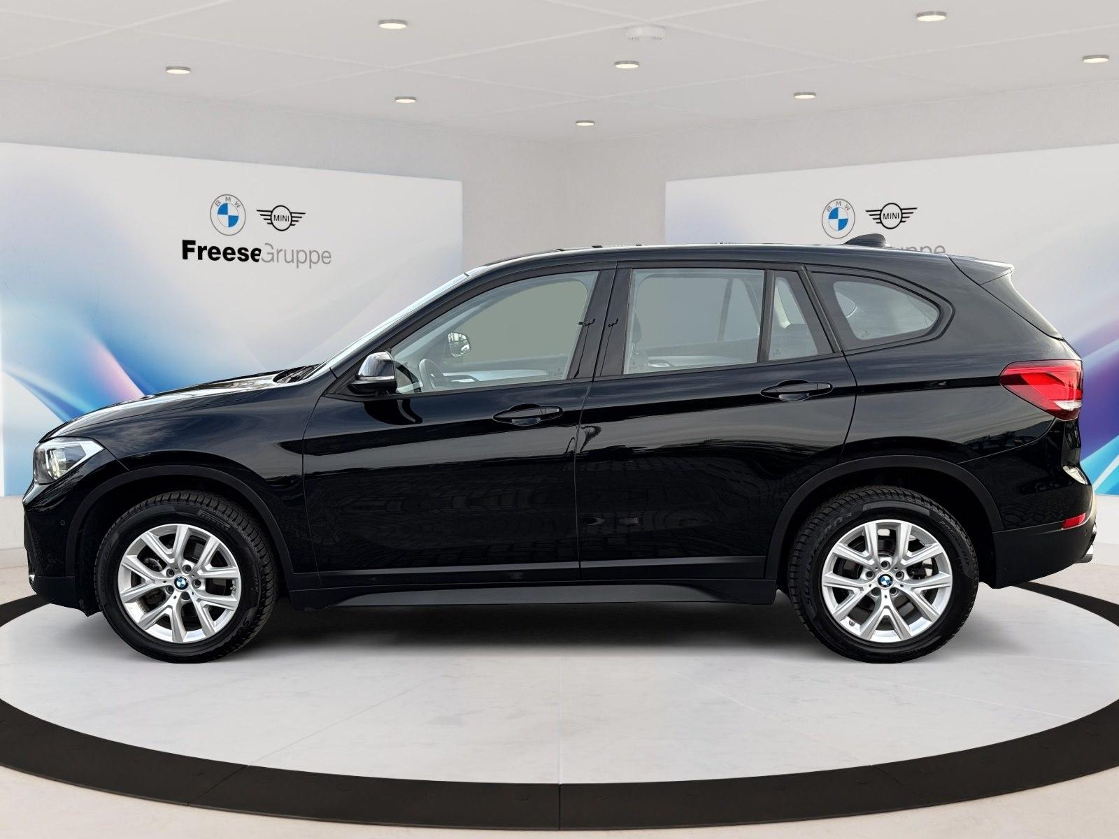 BMW X1 sDrive18i AHK RFK LORDOSE LED SHZ