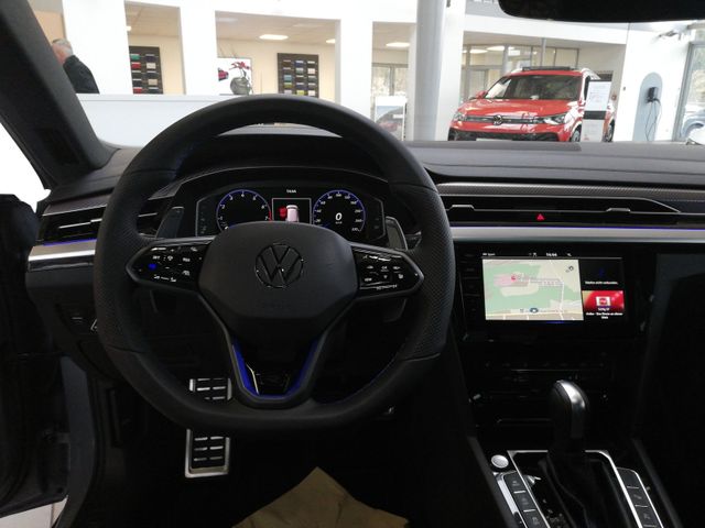 Arteon R Shooting Brake TSI 4M DSG PANO Navi AZV