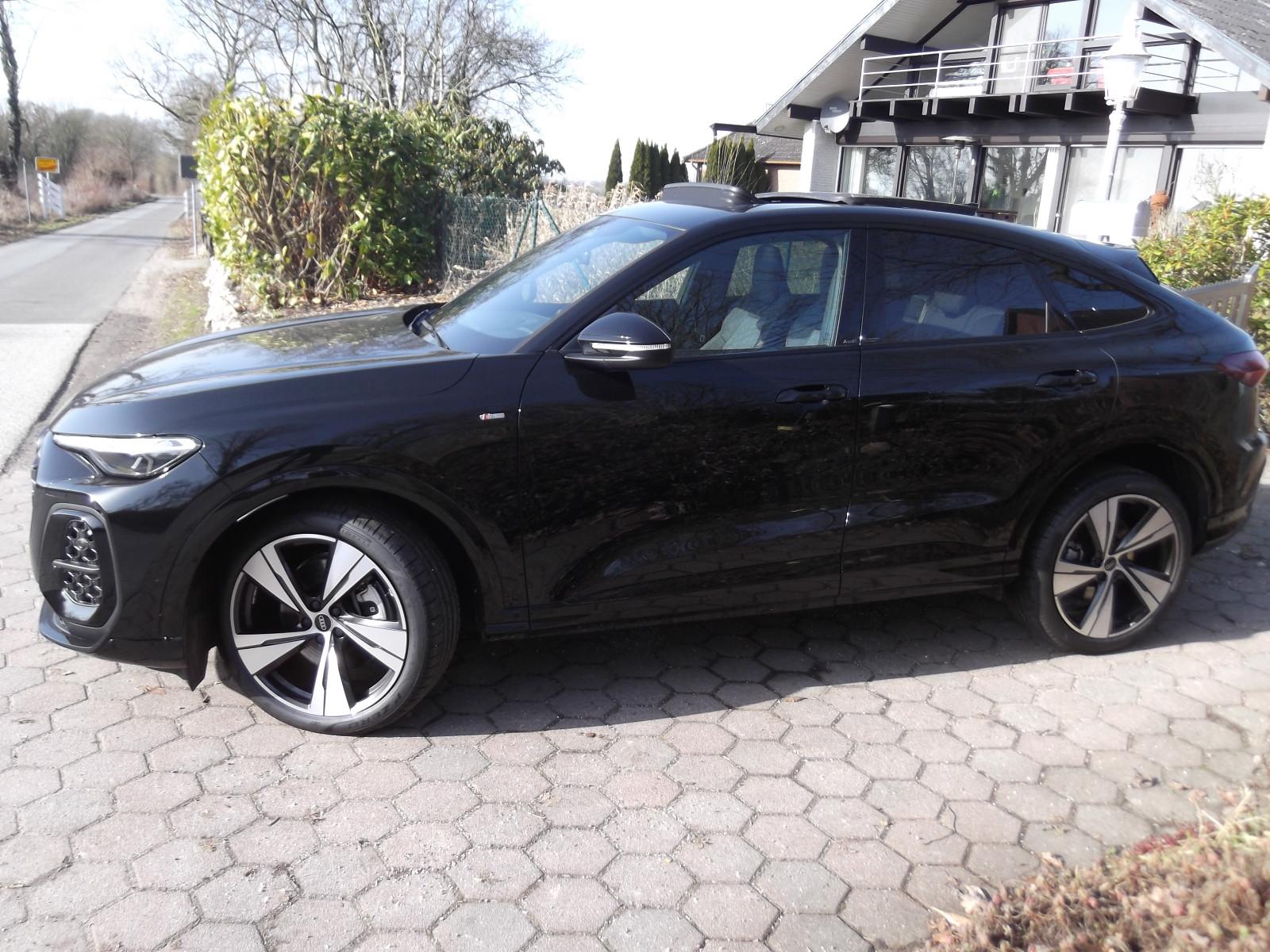 Audi Q5 Sportback S-Line/Tech/PANO/21"/EXTERIUER/