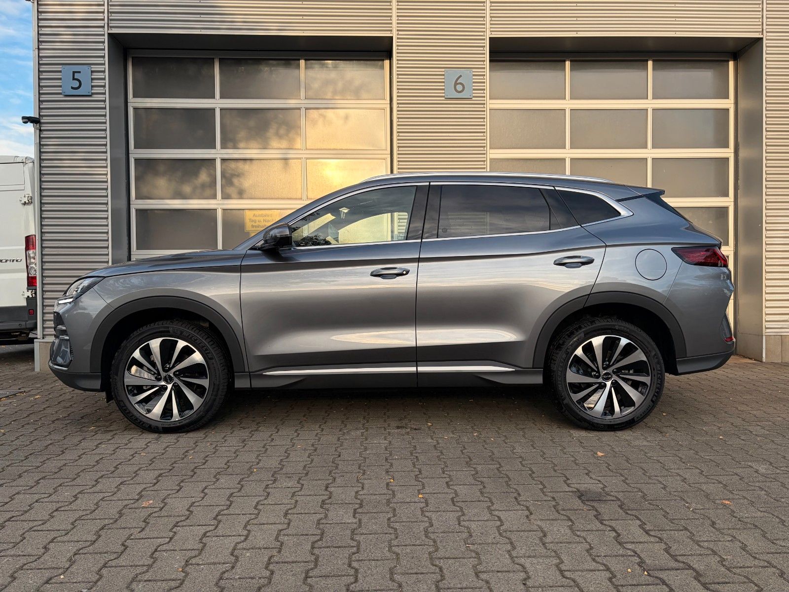 BYD SEAL U