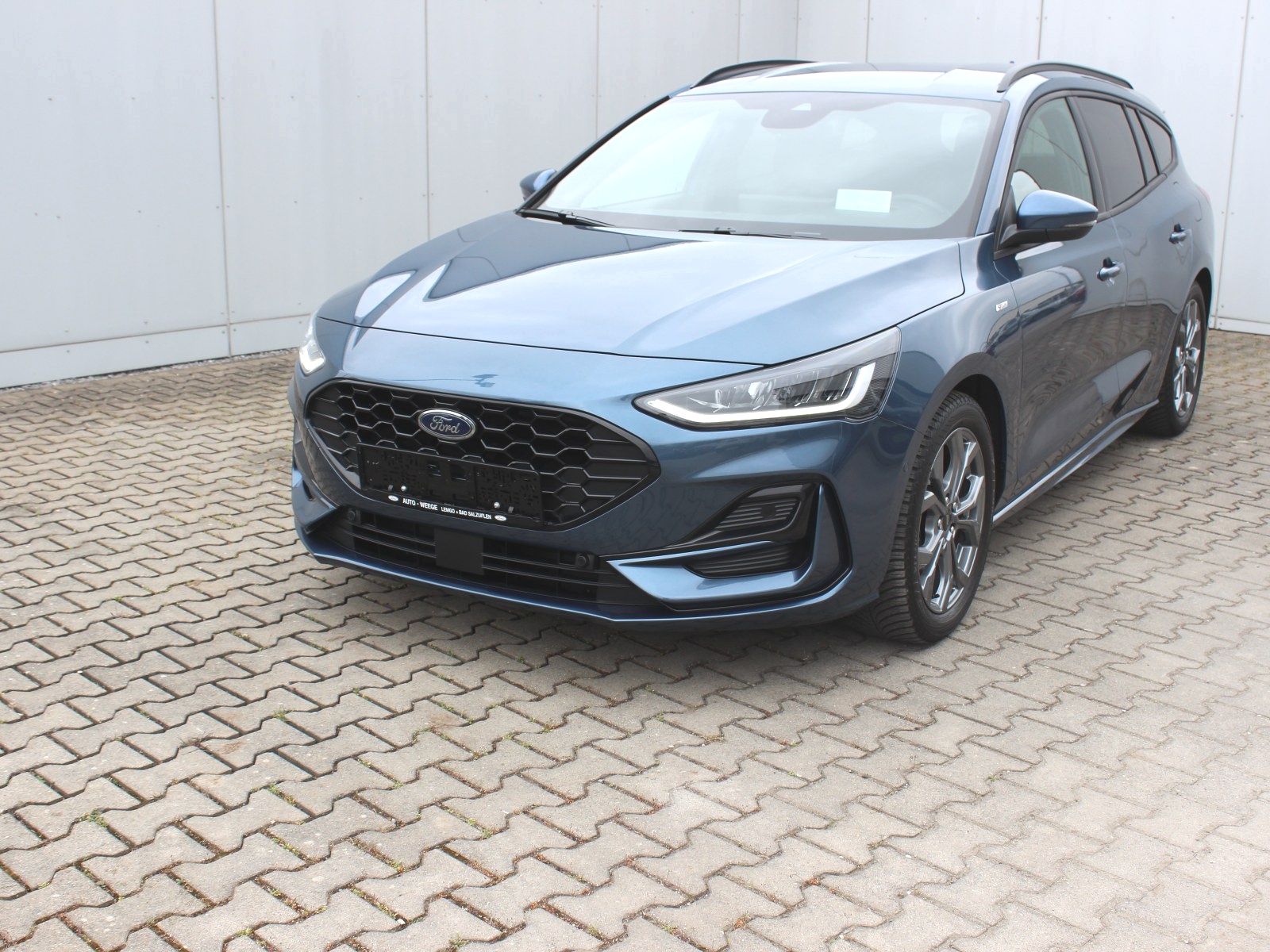 Fahrzeugabbildung Ford Focus ST-Line X 1,0 EcoBoost Mild Hybrid