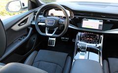 AUDI Q8 50 TDI quattro/ S-LINE/ PANO/ MATRIX/ STANDHZ AUDI Q8 50 TDI quattro/ S-LINE/ PANO/ MATRIX/ STANDHZ