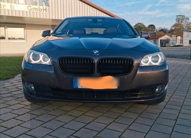 BMW 523i Top gepflegt!!!!!!!!