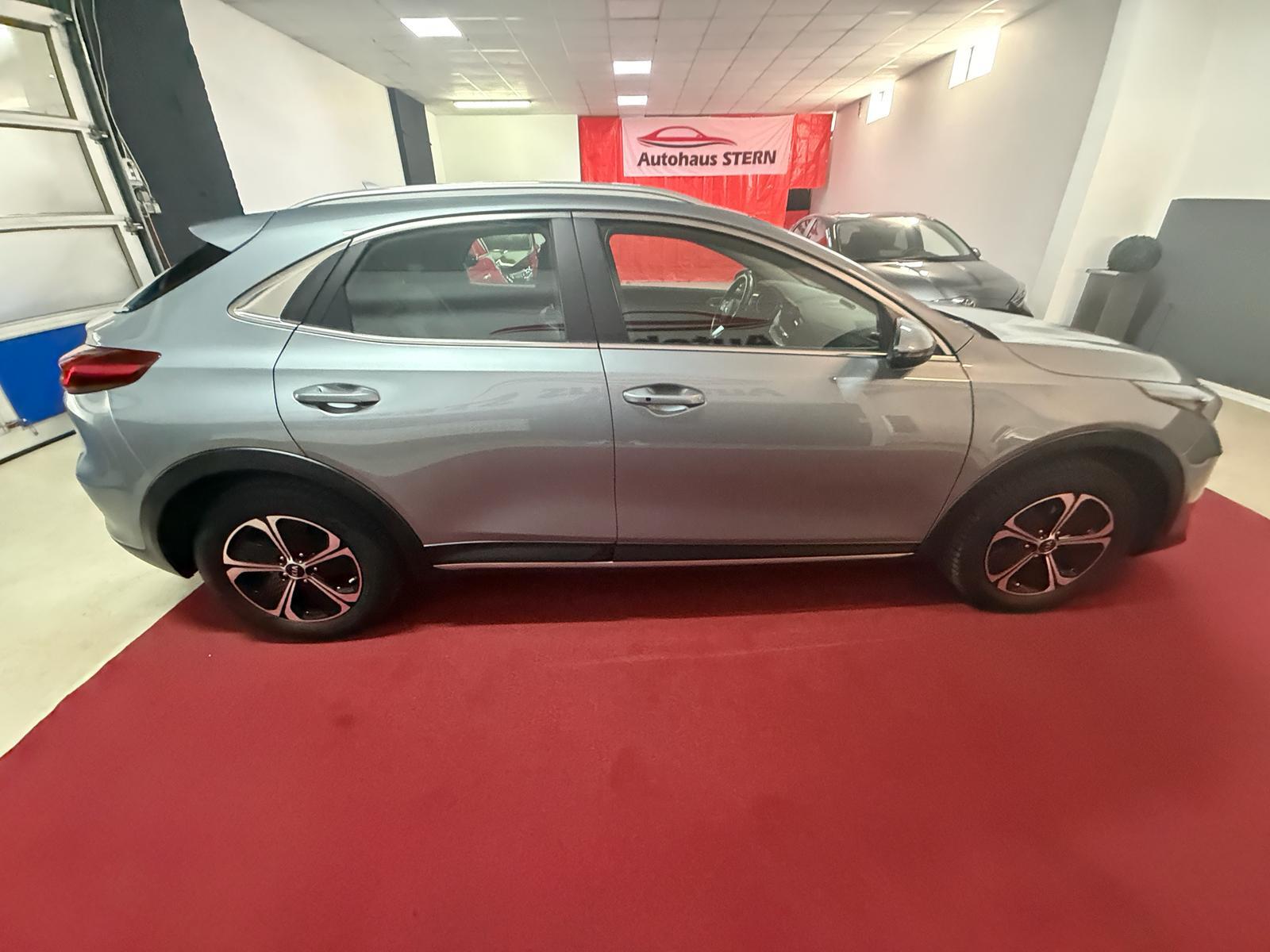 Kia XCeed Vision Plug-in Hybrid