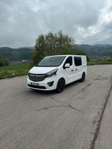 Opel Vivaro Doka 5 Sitzer - Opel Vivaro in Freiburg