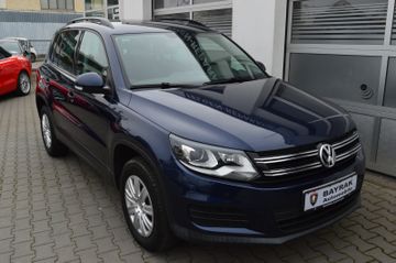 Volkswagen Tiguan - 4