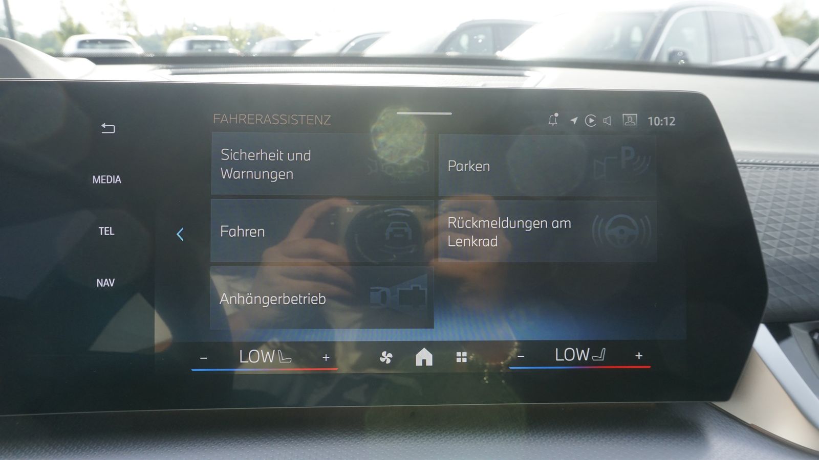 BMW iX2 - Bild 20