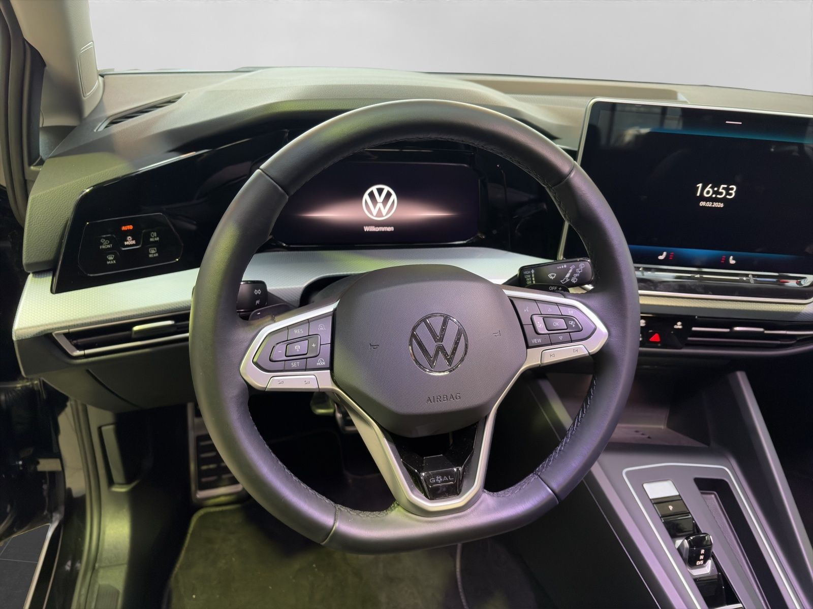 Volkswagen Golf - Bild 9