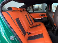 BMW M3 xDrive Competition/ H&K/ BICOLOR/ CARBON SEAT BMW M3 xDrive Competition/ H&K/ BICOLOR/ CARBON SEAT