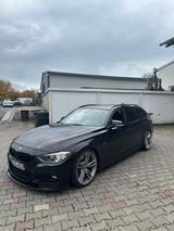 BMW 335d xDrive Touring M-Paket Individuallack - BMW 335: Kombi, 335i Xdrive