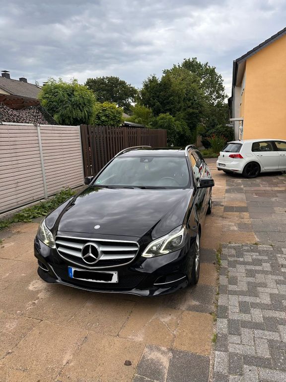 Image of Mercedes-Benz E 350